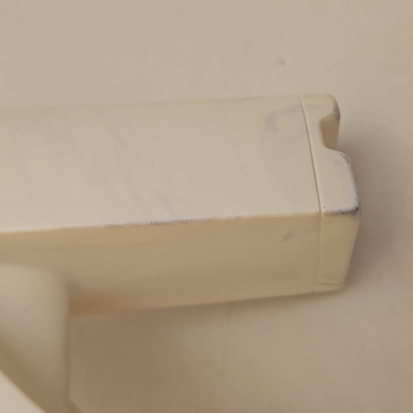 Guess Platform Heels Size 8 White - Picture 7 of 8